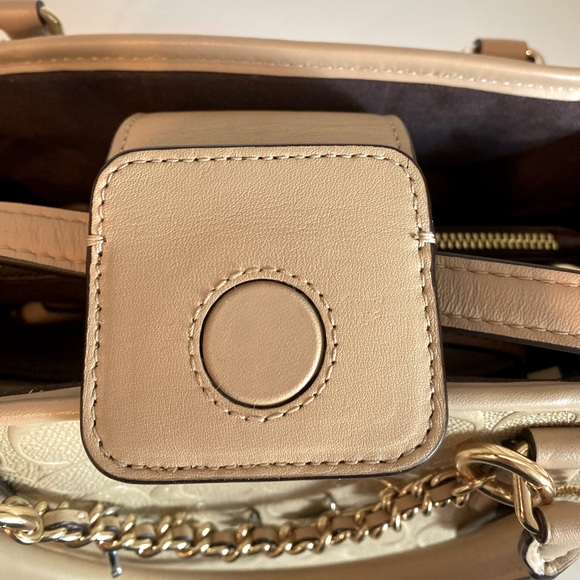 NWOT Coach Signature Platinum Patent Leather Small Margot Embossed Satchel - Picture 11 of 15